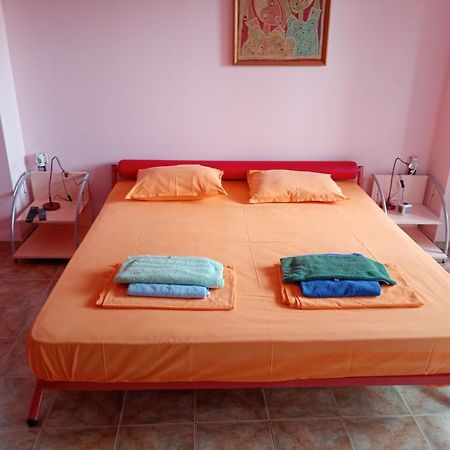 The Colourful Mansion Hotel Ahtopol Exterior photo